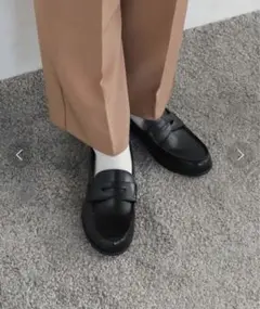 URBAN RESEARCH DOORS 佐藤栞里さん着用 クッションローファー