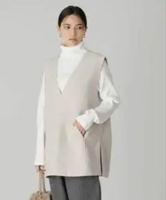 アメリカンホリック　Vネックポケット付　ベスト　ベージュ　M