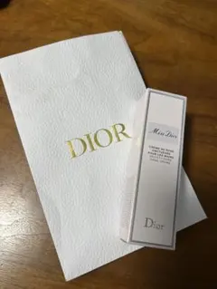 【新品・未使用品】Miss Dior 50ml ハンドクリーム　ショッパー付き