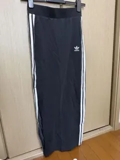 adidas ストライプ ロングスカート 黒