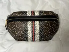『極美品』バーバリー モノグラム ボディバッグ