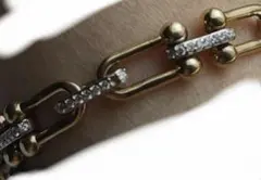 Item thumbnail for item 0149fb41-df06-4c2b-a5bb-694cb3f421f6