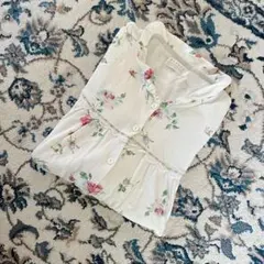 ナルエー　NARUE パジャマ　トップスのみ　花柄　M〜L
