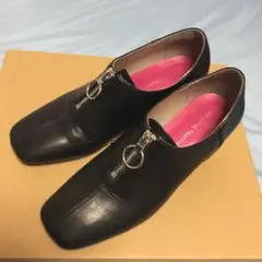 黒　 ジッパータイプ中ヒール　　オリエンタルトラフィック