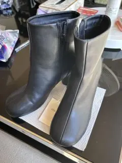 AZUL BY MOUSSY ショートブーツ ブラック