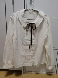 miu miu ビジュー襟付きブラウス正規品 - メルカリ
