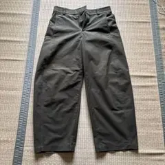 UNIQLO ジャージーバレルレッグパンツ　XLサイズ　57 OLIVE