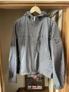 2025年最新】PRADA ナイロンジャケットの人気アイテム - メルカリ