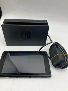 稼働品　Nintendo Switch本体　ジョイコン無し　純正ドック充電器付き 稼働品 Nintendo Switch本体 ジョイコン無し 純正ドック充電器付き