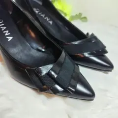 【美品】DIANA ブラックレザーハイヒール ポインテッドトゥ 23㌢