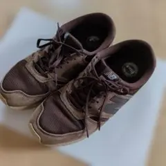 New Balance レディース スニーカーブラウン 23.5cm