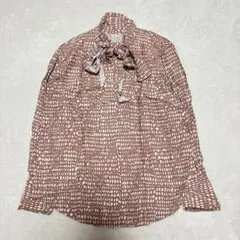 バウムウンドヘルガーデン レオパード柄 ボウタイブラウス シルク混 極 