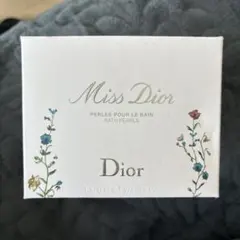 Dior Miss Dior Bath Pearls 100gのサムネイル