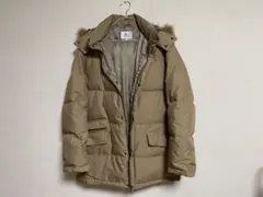 アレキサンダージュリアン ダウンジャケット