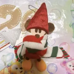 新品　リルリンリン　2021 初代　ぬいぐるみバッジ　ディズニー　クリスマス