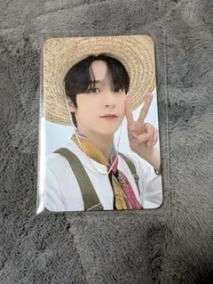 【希少】ATEEZ ユノ everline OUTLAW 麦わら帽子