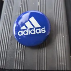 2026年最新】アディ缶の人気アイテム - メルカリ