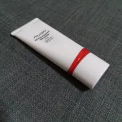 SHISEIDO エッセンススキングロウプライマー　30g♪