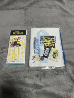ミニオンズ　ポーチ　クリップ