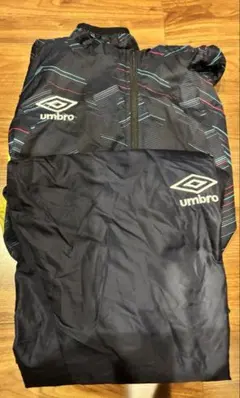 ピステ ジャージ