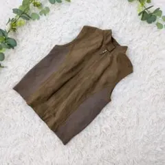 美品❗️ウール100%【バレンシアガ】左右ポケット付きベスト ジップアップのサムネイル