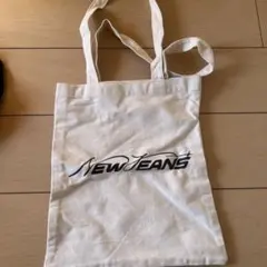 NEWJEANS ロゴ トートバッグ