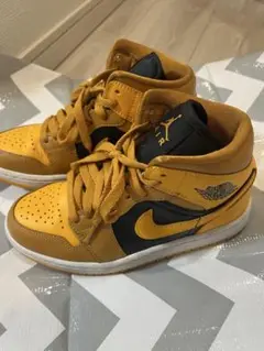 2025年最新】nike air jordan 1 mid taxiの人気アイテム - メルカリ