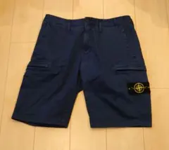 【美品】STONE ISLAND ネイビー カーゴパンツのサムネイル