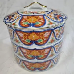 有田焼　第一陶器　染錦草花文　蓋付き重ね鉢　中鉢　三段重　おせち器　おもてなし器