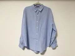 shein 水色　ストライプシャツ