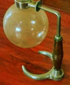 Item thumbnail for item 76ffce4e-aaa7-4399-a574-70702d1bd1ae