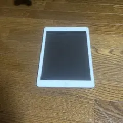 Apple iPad 本体 シルバー