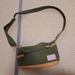 Wonderland! オリーブグリーン ショルダーバッグ