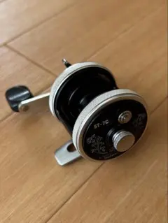 【値下げ】Daiwa Coronet ST-7C オールドリール　綺麗です！のサムネイル