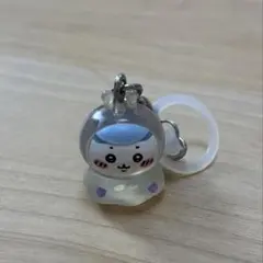 ちいかわ　めじるしアクセサリー2 ハチワレ