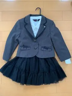 Item thumbnail for item 40bfc36f-6341-42b8-be3c-cba4b8bf575c