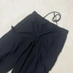 カーゴパンツ　ブラック　黒　ズボンのサムネイル