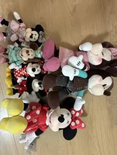 ディズニー　ミニーマウス ぬいぐるみセット