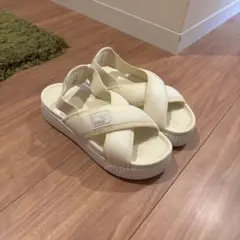 PUMA Platform Sandal プーマ サンダル ホワイト レディースのサムネイル