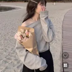 オフショルダー グレー スウェットnugu