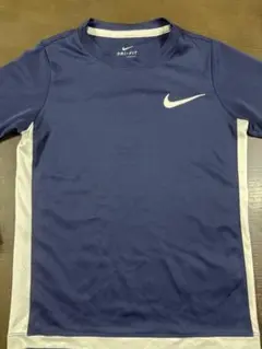 NIKE 半袖　Tシャツ　140㎝