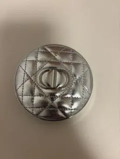 dior フォーエヴァー グロウ ルミナイザー　03 ピンクヘイロー