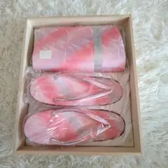 【新品未使用】和装用バッグと草履セット　シルバー　ピンク　高級　振袖　上品