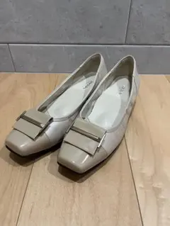 【未使用】アシックス ペダラ パンプス 24cm スクエアトゥ ベージュ 本革