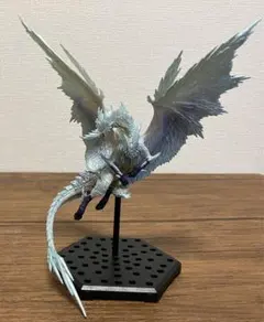 カプコンフィギュアビルダー　スタンダードモデル　Plus　冰龍　イヴェルカーナのサムネイル