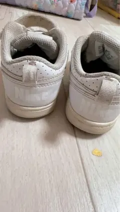 Nike ホワイト スニーカー ベルクロ付き