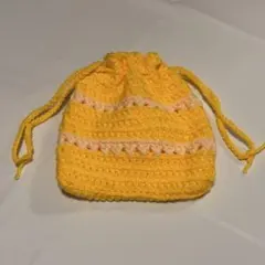 ハンドメイド　イエロー　編み物　巾着袋　ポーチ　小物入れ