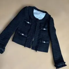 ブラックノーカラージャケット