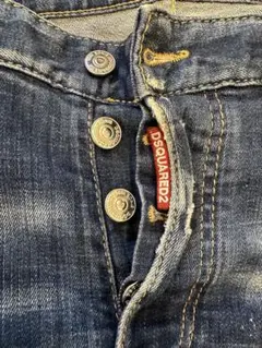 DSQUARED2 ダメージデニムパンツ