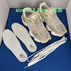 New Balance 9060 スニーカー ベージュ 美品サイズ26㎝のサムネイル